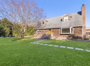 84 Schellinger Rd, Amagansett, NY 11930
