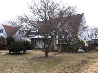 702 W 3rd Ave, Parkesburg, PA 19365