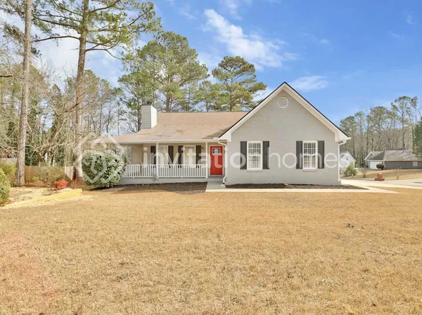 389 Grove Hill Dr, Stockbridge, GA 30281