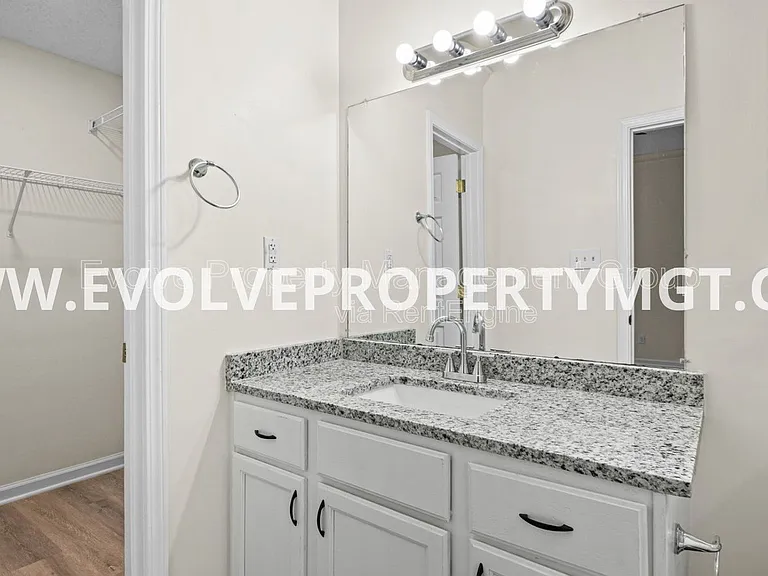 7661 Newfound Gap Rd — Photo 9