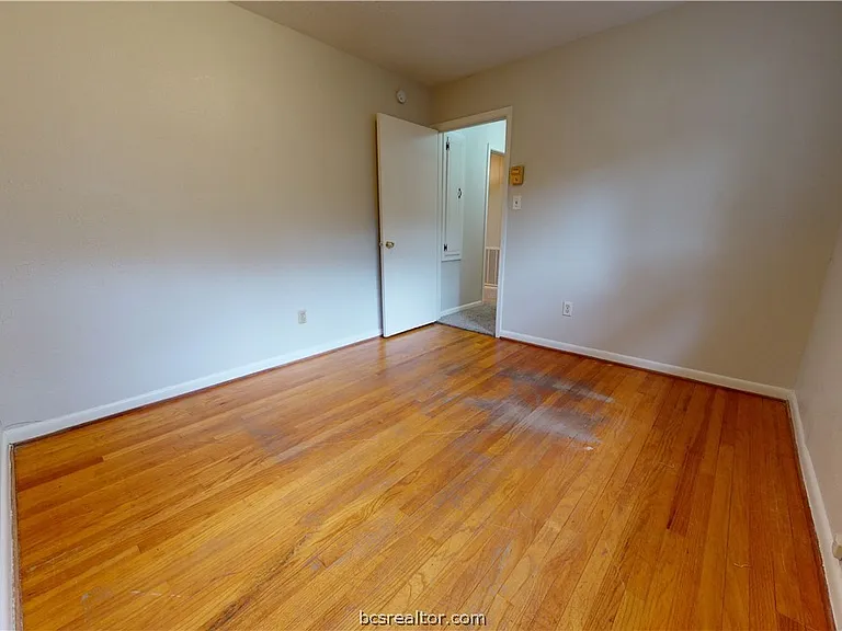 1217 Westover St — Photo 24