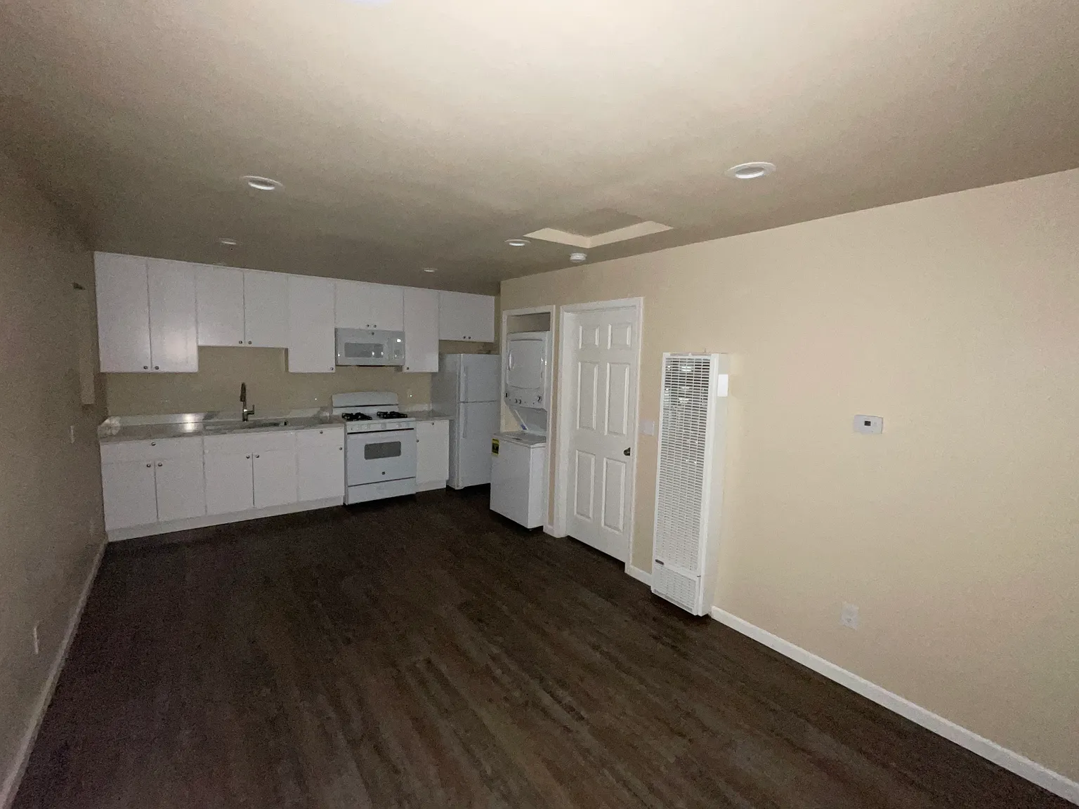 1717 Alturas Cir — Photo 1