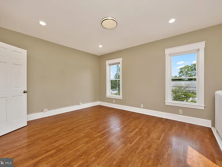 855 N Pleasant View Rd — Photo 27