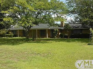 2240 Frances Ln, Midlothian, TX 76065