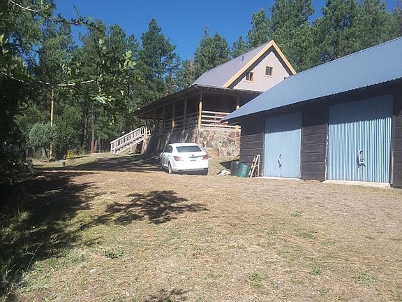 4th image of 137 County Road 2108