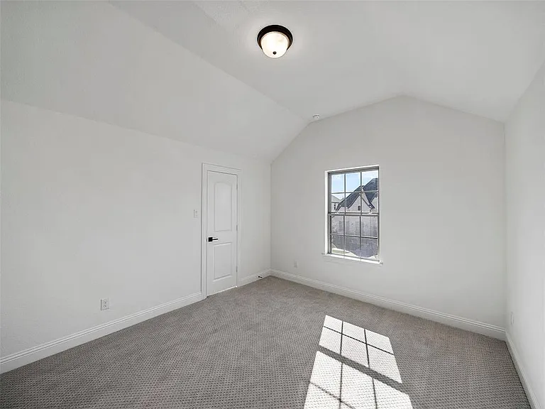 4280 Mill Pond Dr — Photo 29