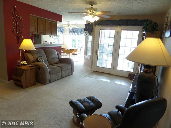 3rd image of 200 Burkwood Ct Unit 1K