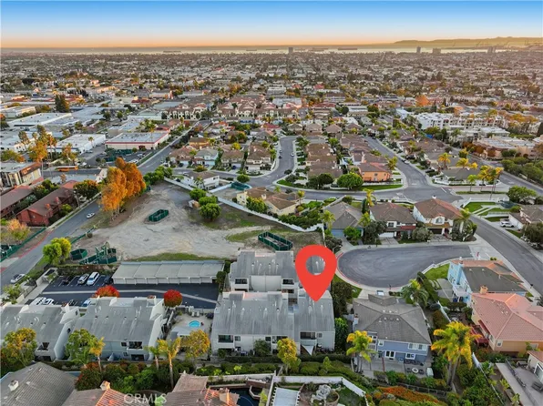 2051 Orizaba Ave Unit 1, Signal Hill, CA 90755