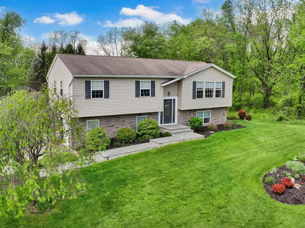 2 Whitefield Avenue, Warwick, NY 10990