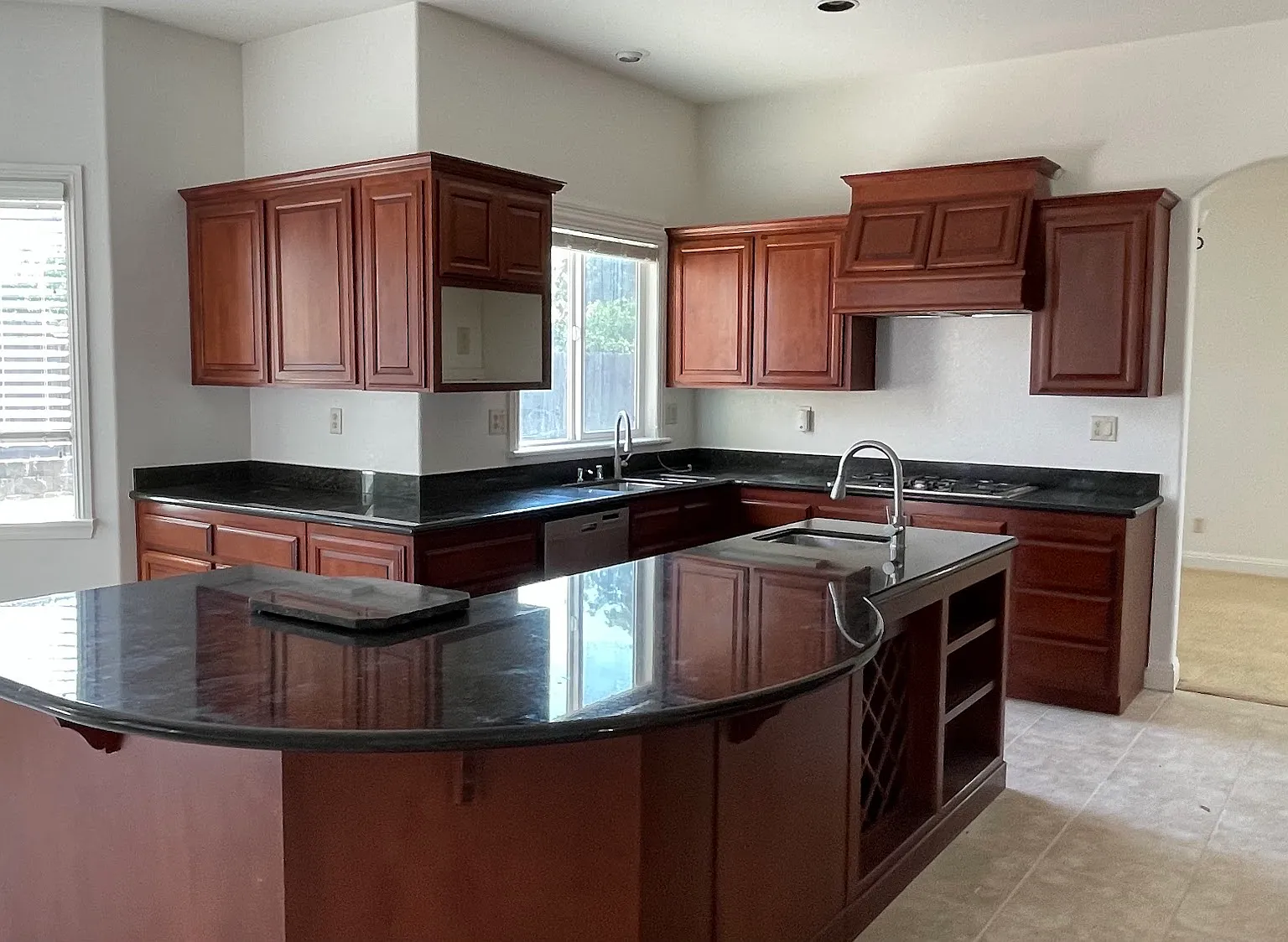 Mountain Vista Cir, Elk Grove — Photo 3