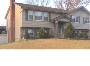 813 Upton Way, Somerdale, NJ 08083