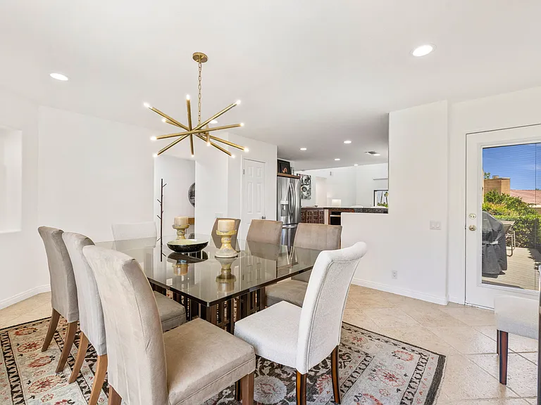 73416 Mariposa Dr — Photo 12