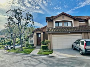 6066 E Butterfield Ln, Anaheim, CA 92807