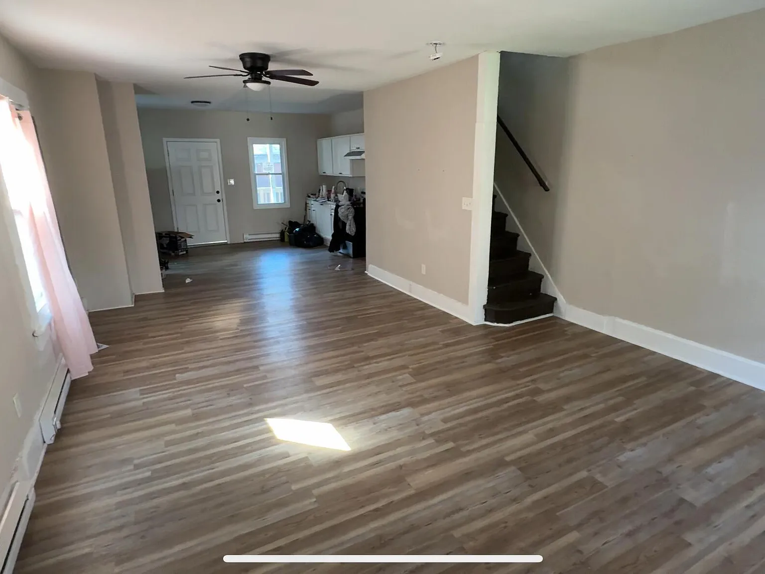 3 bed, 1.0 bath, 1635 sqft, $1,395 — Photo 2