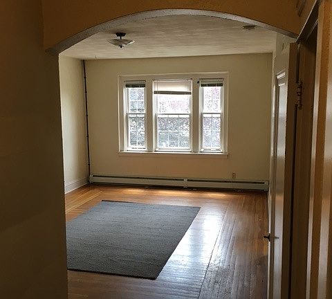 Hallway into livingroom