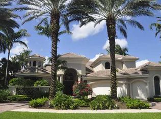 115 Saint Martin Dr, Palm Beach Gardens, FL 33418