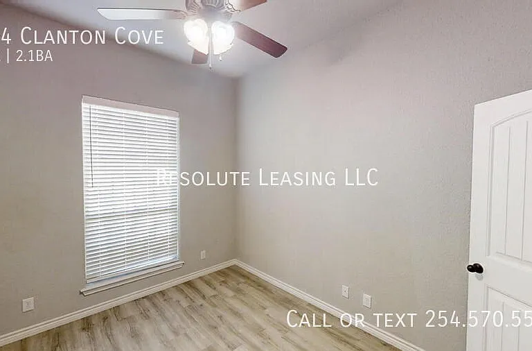 904 Clanton Cv — Photo 22