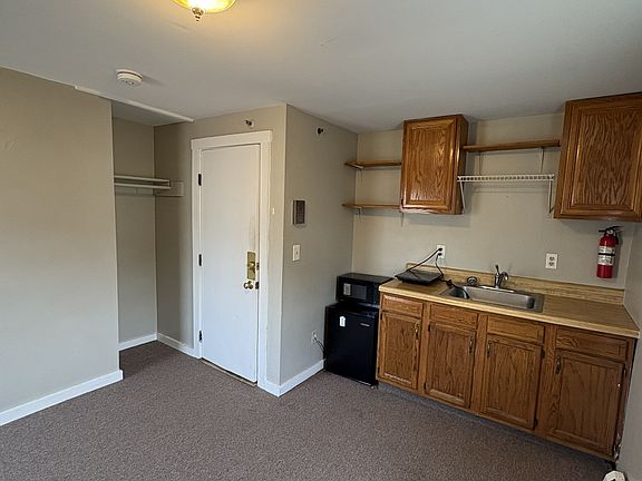 2nd image of 71 S Prospect St #10