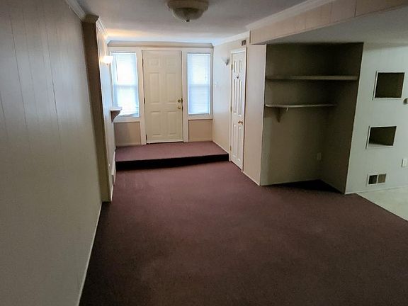 3rd image of 1003 6th Ave S #2