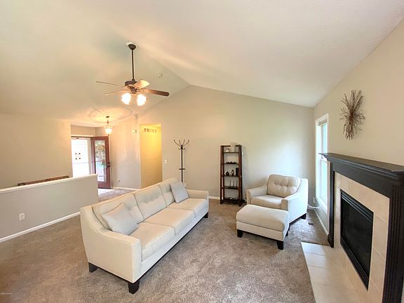 5th image of 2604 Tall Trees Ave
