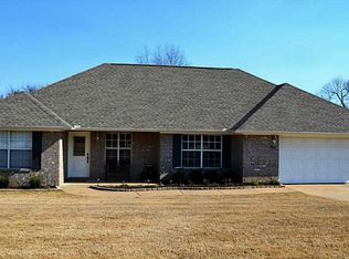 7111 Blackjack Dr, Fort Smith, AR 72916