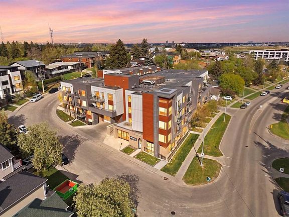 4th image of 89 W 34th Ave SW