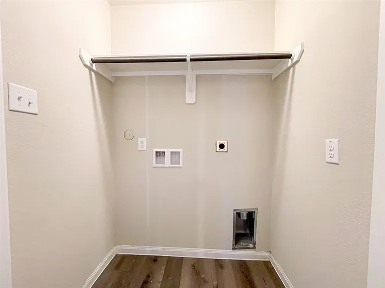 6515 James Michael Dr — Photo 14