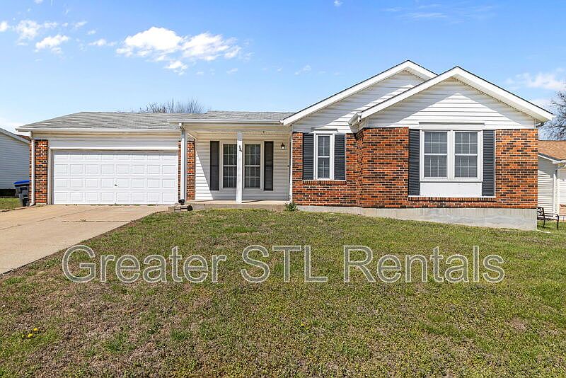 1st image of 208 Laurelwood Dr