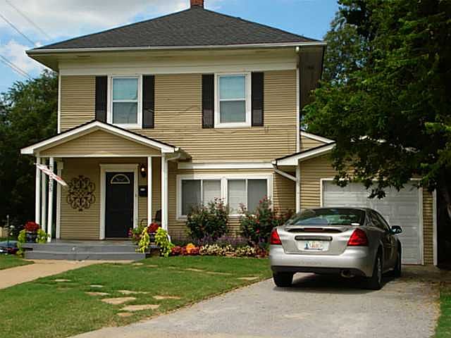 2nd image of 1035 NW 35th St