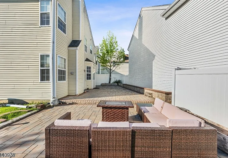 41 Tall Oaks Ct — Photo 29