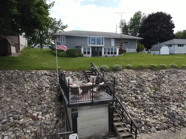 W2184 Melmar Drive, Markesan, WI 53946