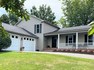 9357 W Powder House Hill Rd, Galena, IL 61036