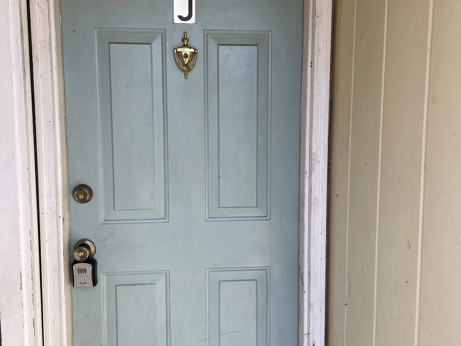 820 Beagle Gap Rd - Apt J — Photo 1