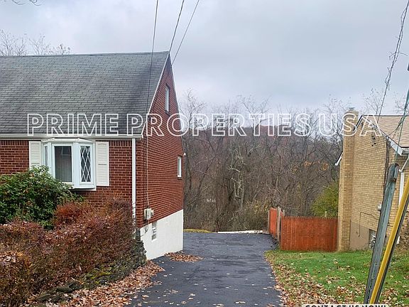 2nd image of 827 Garlow Blvd