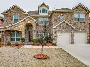 2876 Conrad Ln, Grand Prairie, TX 75052