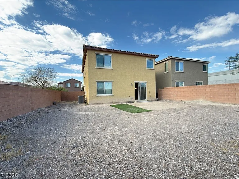 1074 Valley Light Ave — Photo 21