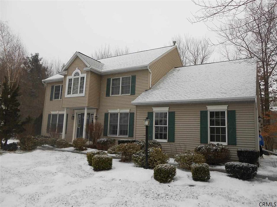 1st image of 47 Orchardview Dr