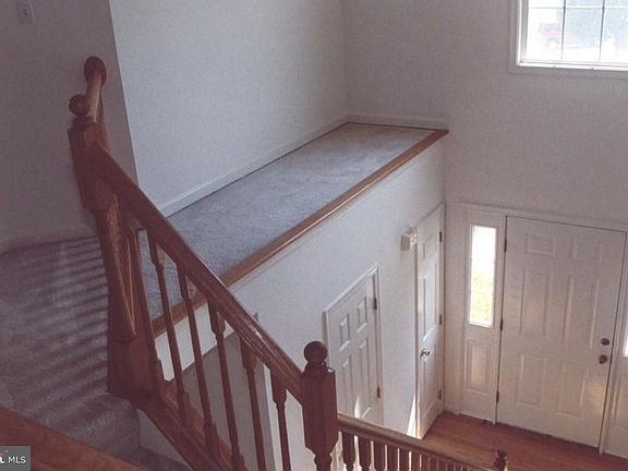 3rd image of 46790 Planters Ct