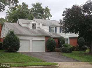 6017 Nassau Dr, Springfield, VA 22152