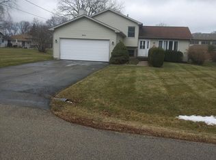 401 N Dale Ave, McHenry, IL 60050