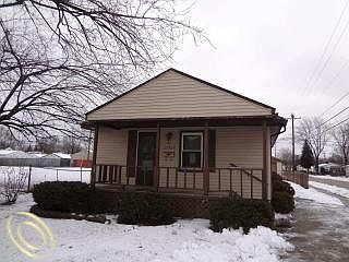1st image of 27304 Palmer Blvd