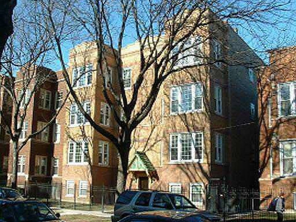 1st image of 3222 Eastwood St #3W