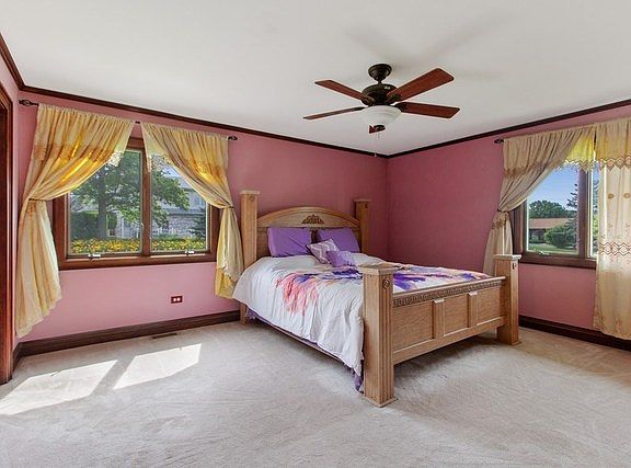 5th image of 1010 Prestwick Dr