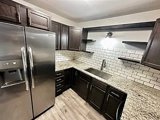 1201 S Rockford Ave #8 — Photo 2