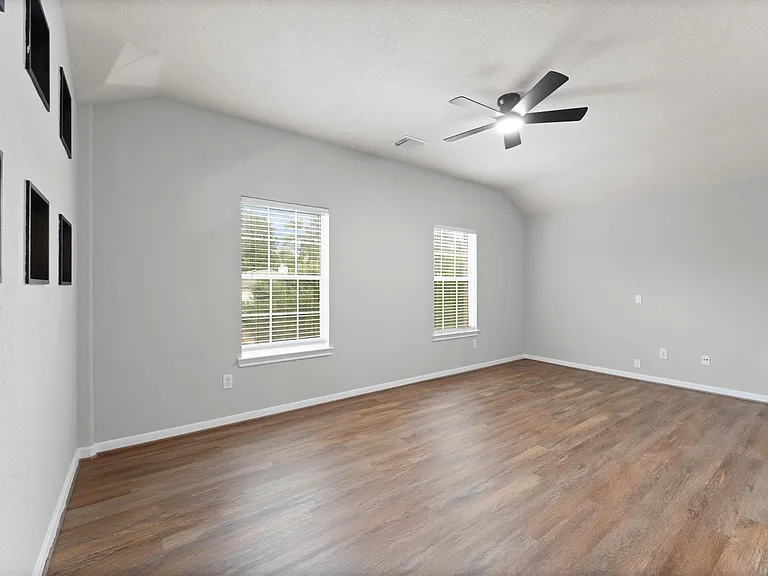 135 S Spinning Wheel Cir — Photo 12