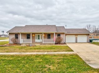 512 W North St, Braceville, IL 60407
