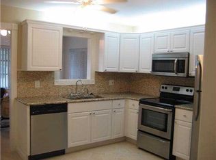 106 SW 9th St, Boynton Beach, FL 33426