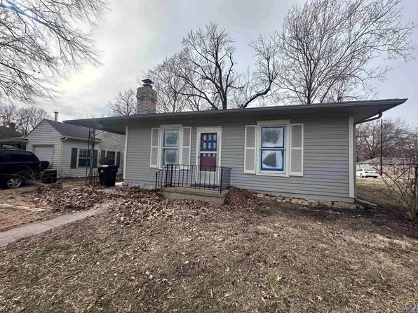 2001 SW High Ave, Topeka, KS 66604