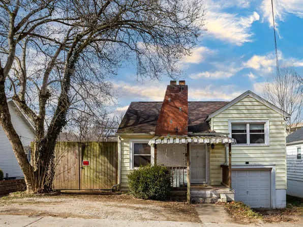 60 Goodwill Rd, Huntington, WV 25704