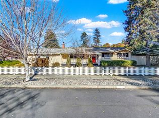 2528 W Pueblo Ave, Napa, CA 94558